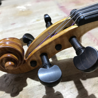 Скрипка 4/4, "VN"